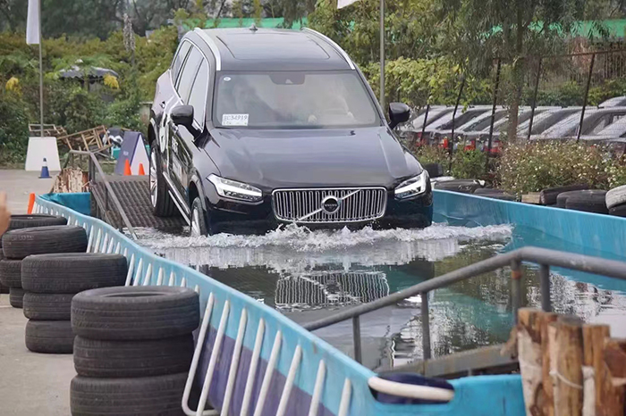 沃尔沃全新XC90不服来战
